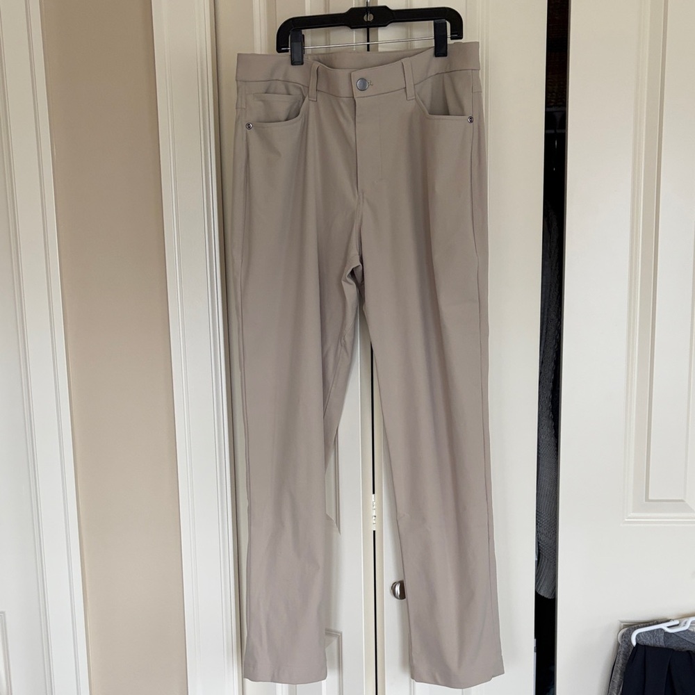 Lululemon Athletica Men's ABC classic fit 5 pocket pant
